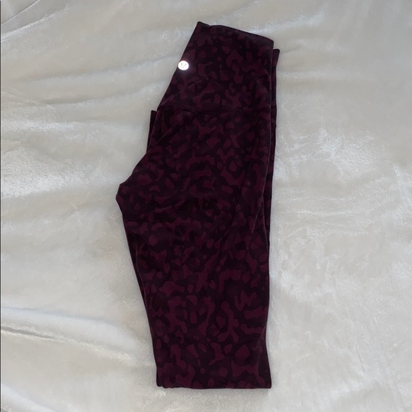 Lulu Lemon Align Leggings 25’ - Picture 4 of 4